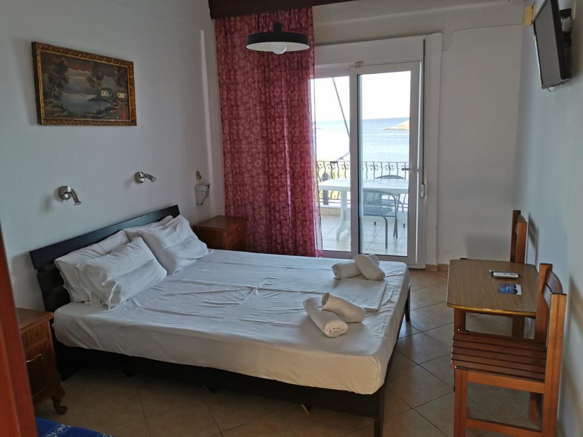 Villa Tasos Néa Péramos Buitenkant foto