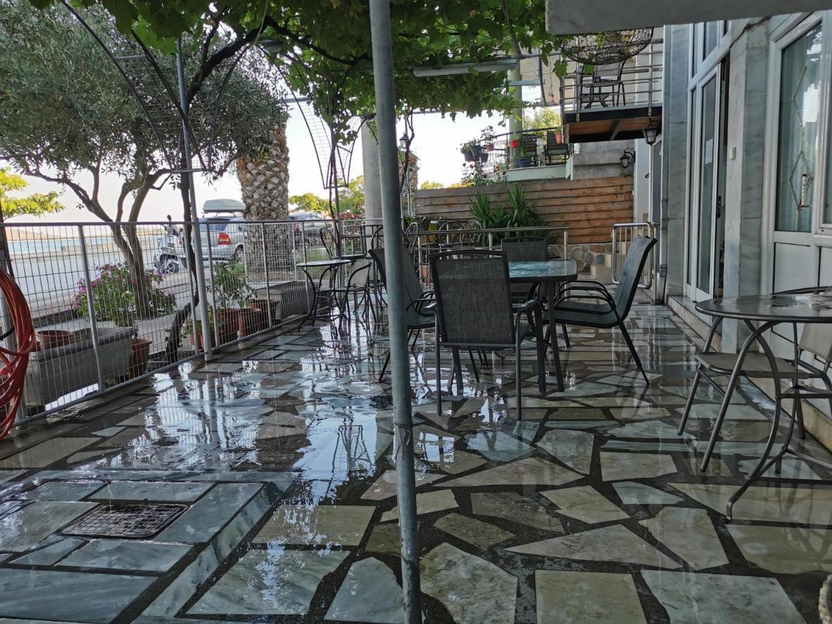Villa Tasos Néa Péramos Buitenkant foto