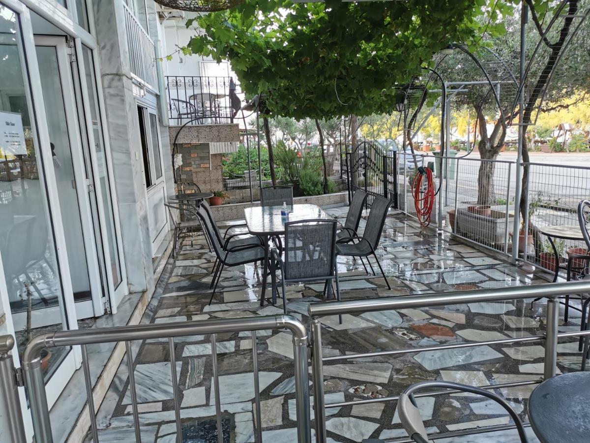 Villa Tasos Néa Péramos Buitenkant foto