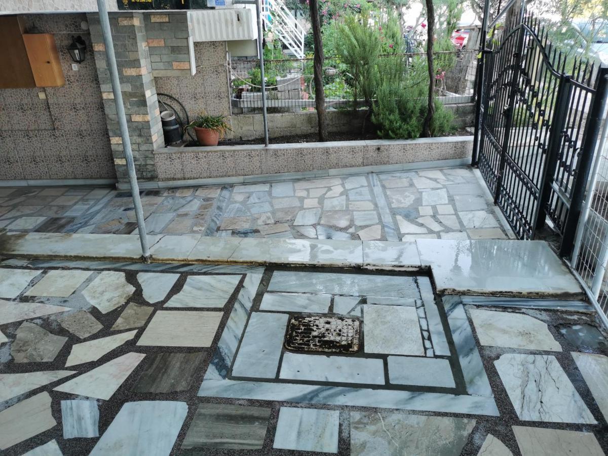 Villa Tasos Néa Péramos Buitenkant foto