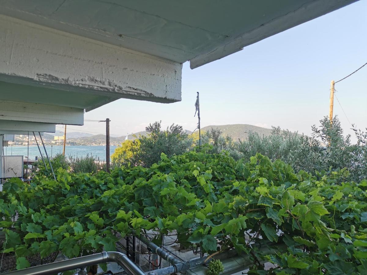 Villa Tasos Néa Péramos Buitenkant foto
