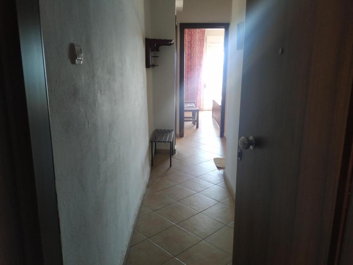 Villa Tasos Néa Péramos Buitenkant foto
